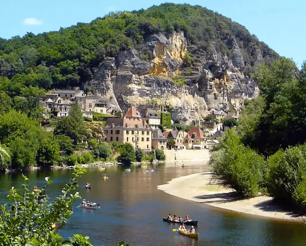 La Roque Gageac, les Pépites du Périgord Balade en Bateau, road trip périgord