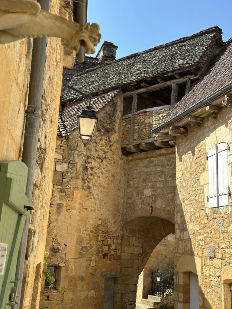 Ruelle authentique et médiévale de Saint Pompon